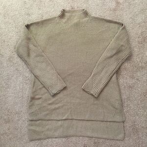 Forever 21 Mock Neck Tan Turtleneck Knit Sweater
